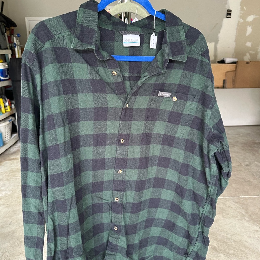 Columbia Men's Green Plaid Shirt